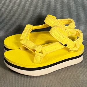 Teva‎ Flatform Universal Mesh Print Sandals Yellow Limelight Women’s Size 7